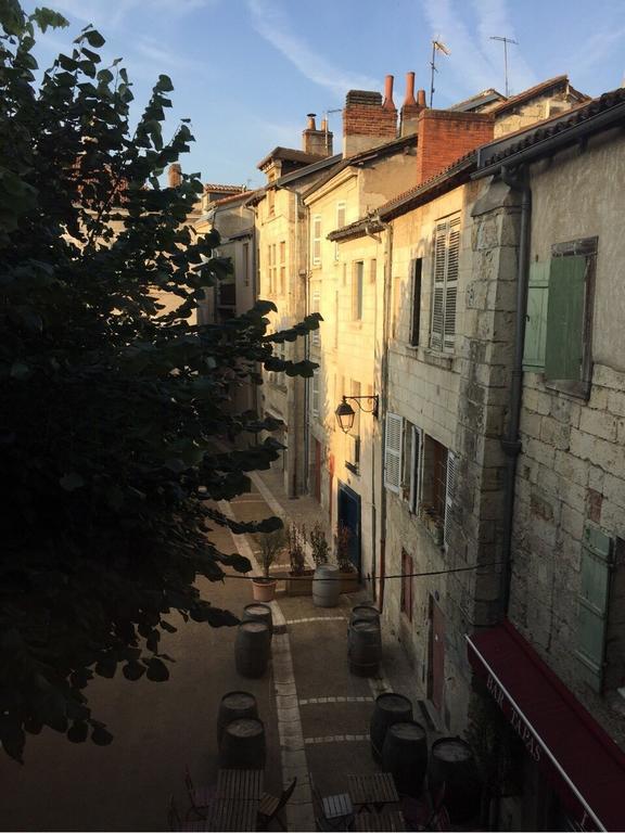 Studios Du Marche Au Bois Périgueux Kültér fotó